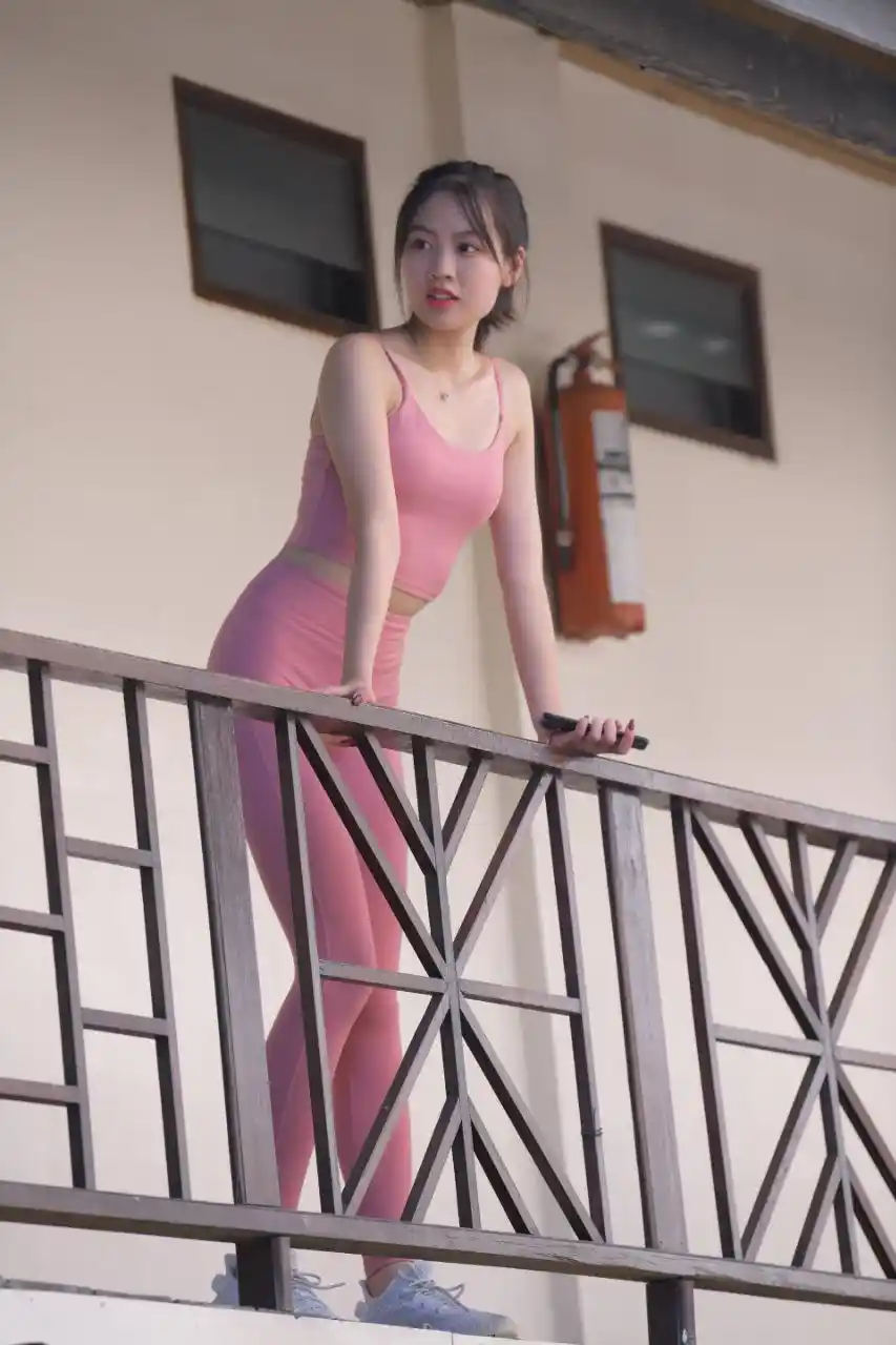 素人私房 极品国模 S6150 372P